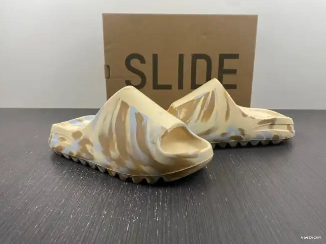 GW1932 Slide Adidas Yeezy 0518